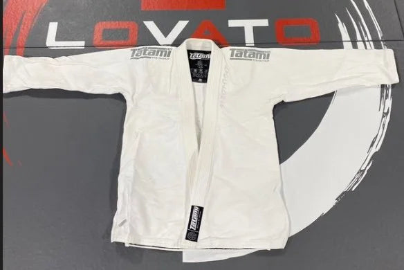 ESTILO BLACK LABEL TATAMI GI- GREY ON WHITE