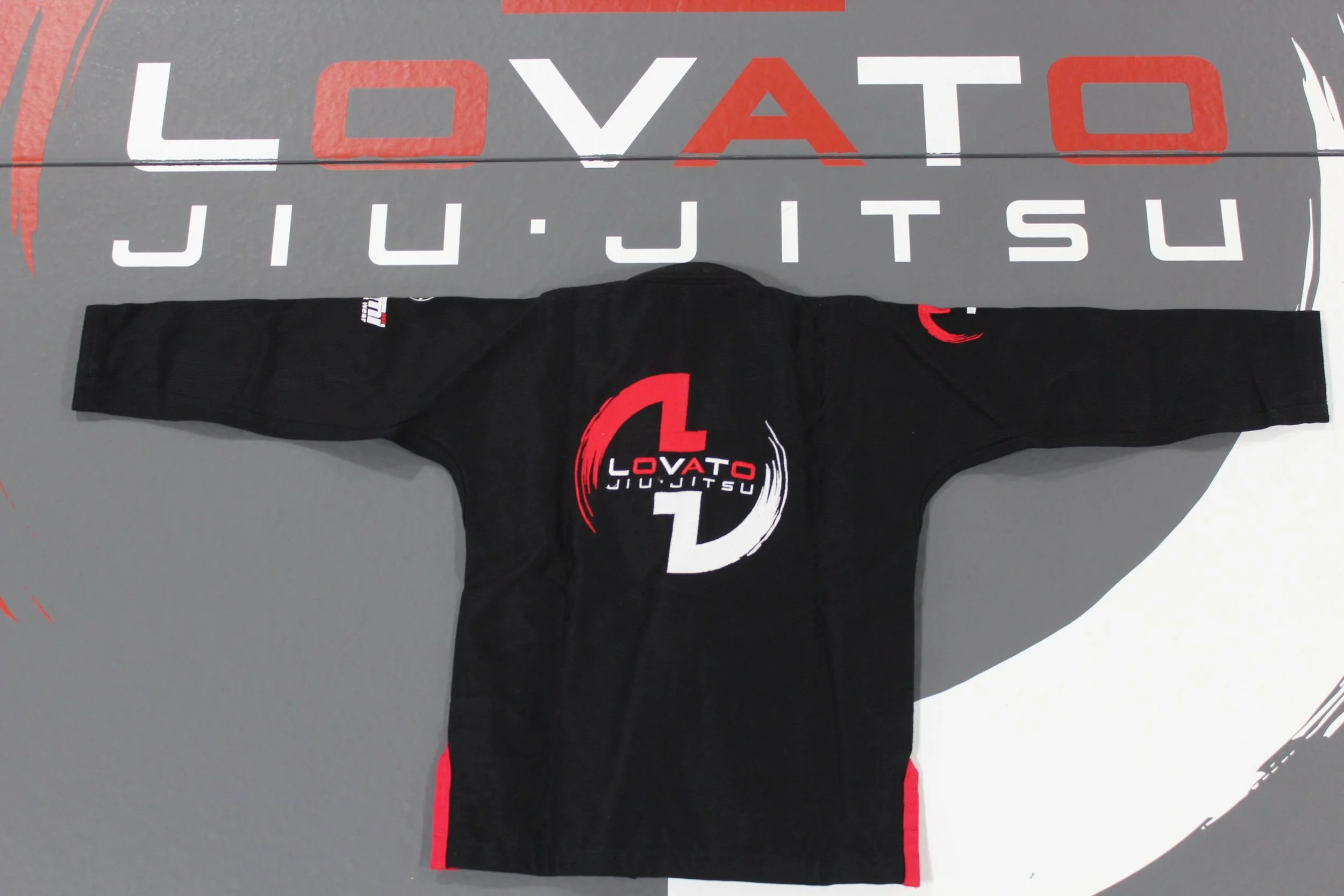 CUSTOM YOUTH TATAMI LOVATO GI / BLACK